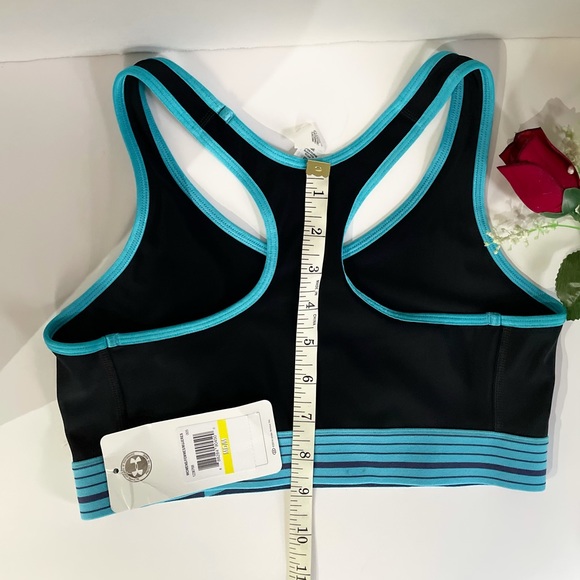 Sport Bra - Picture 5 of 7